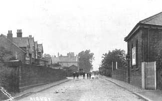 Glovers Brow (The Railway Pub)